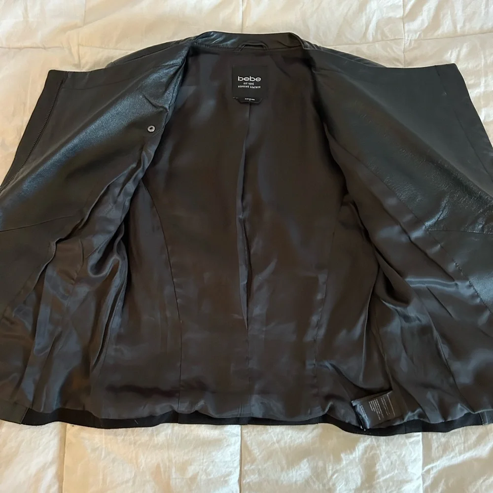Bebe Leather Motorcycle Jacket Women’s Size Small - Picture 5 of 11